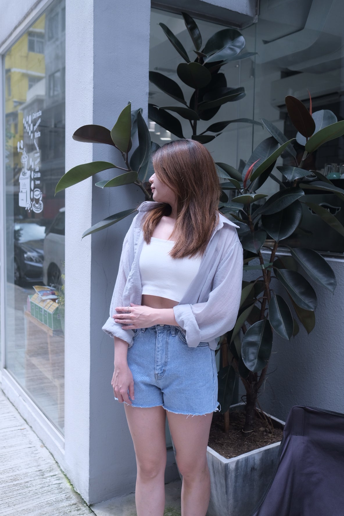 透明感!後開背透膚短版襯衫