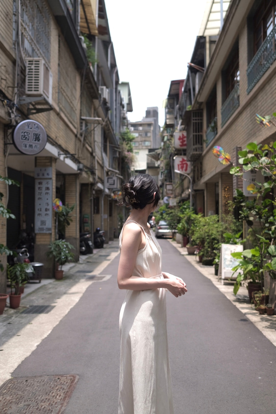 氣質之選!知性細緻入肩連身長裙