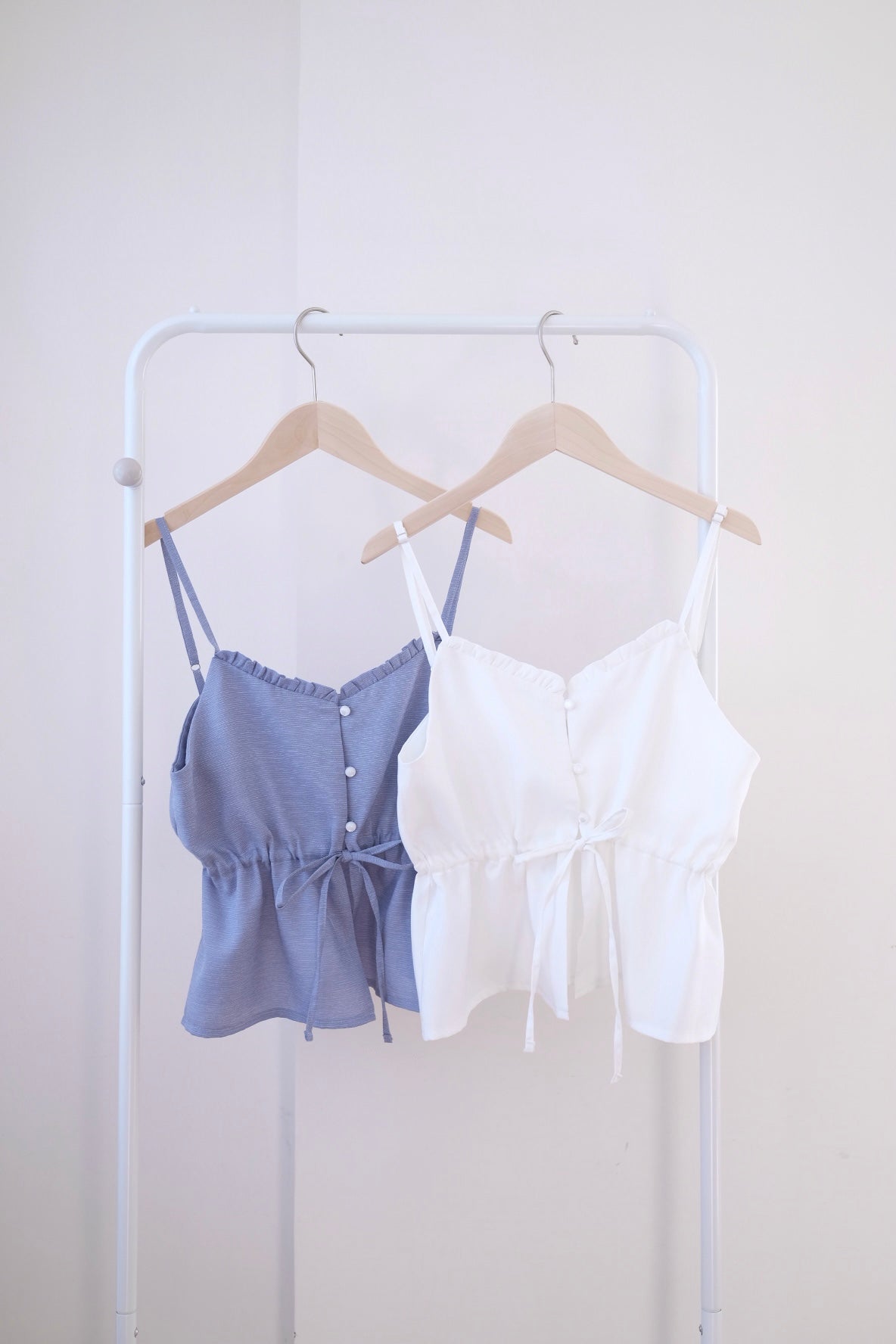 甜美女生~小褶領鈕扣束腰上衣