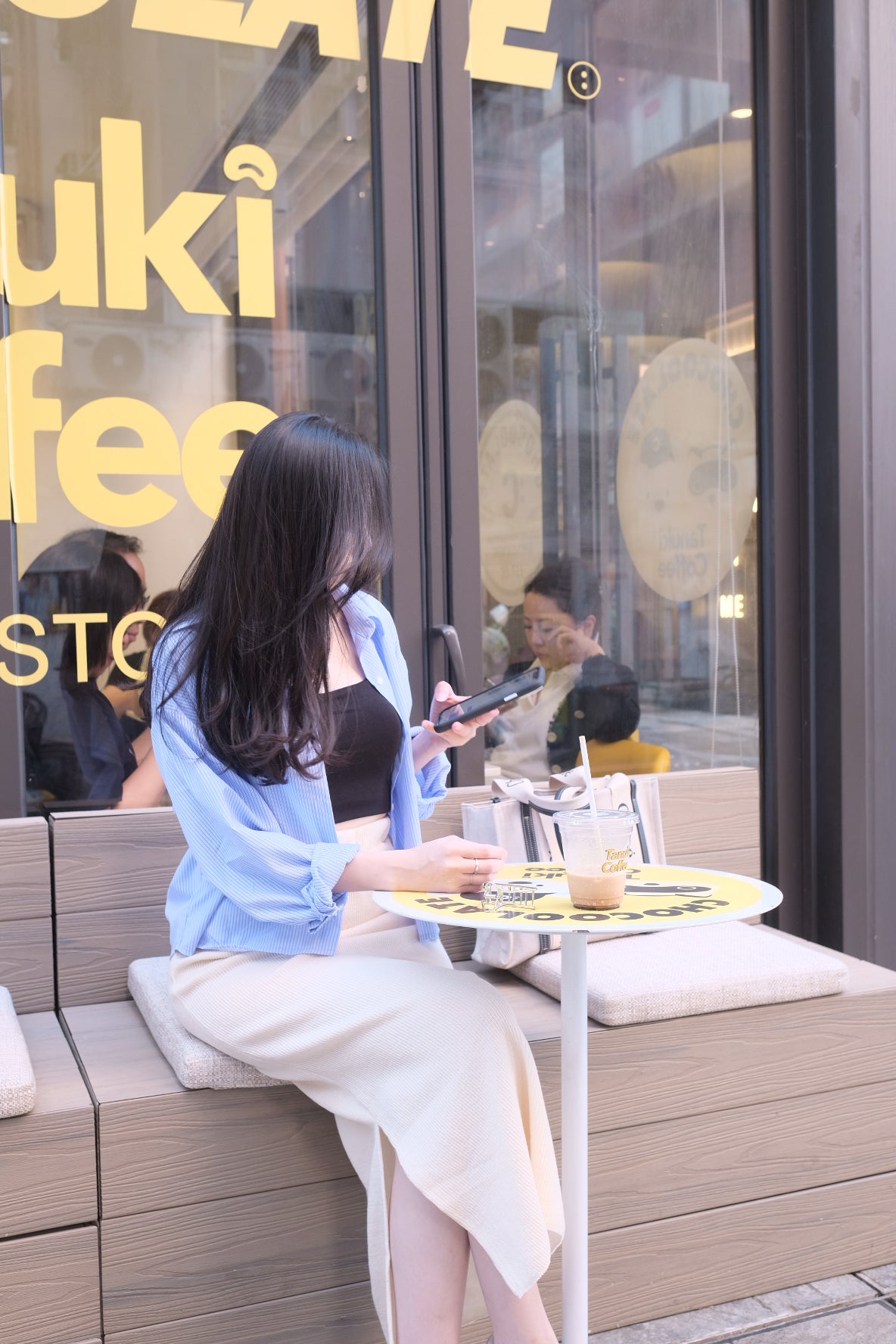 一秒長腿!垂感針織clean cut半身裙