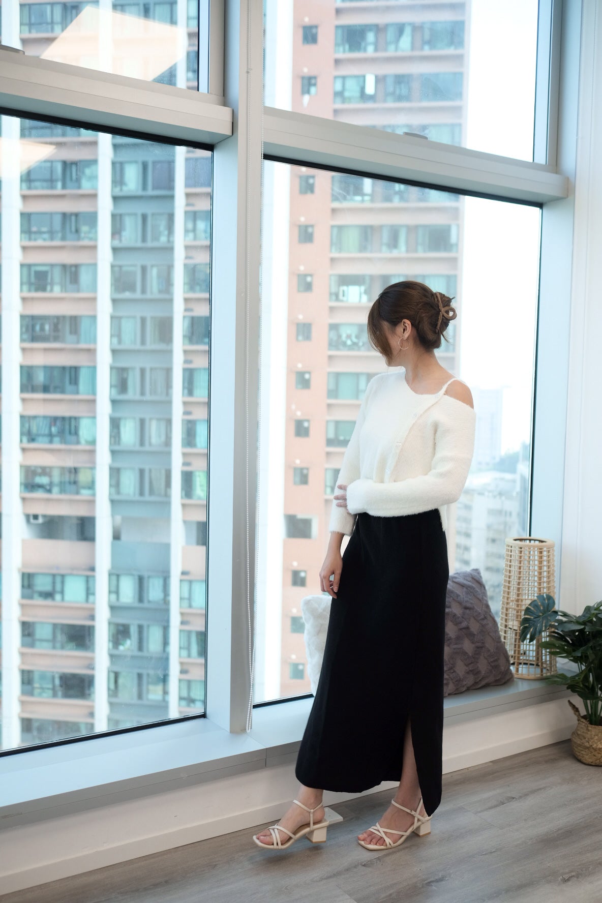 一秒長腿!垂感針織clean cut半身裙