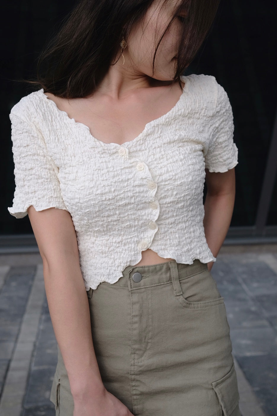 個性女孩! 皺皺交疊短版上衣