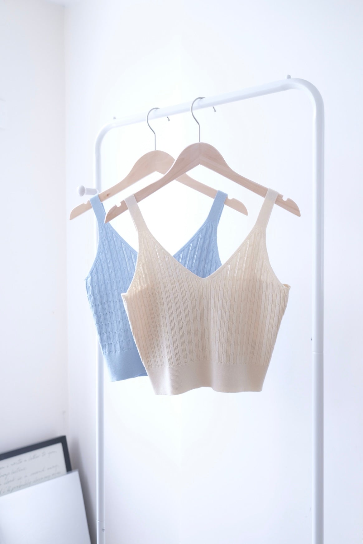 活力感up+ 針織麻花小v領背心