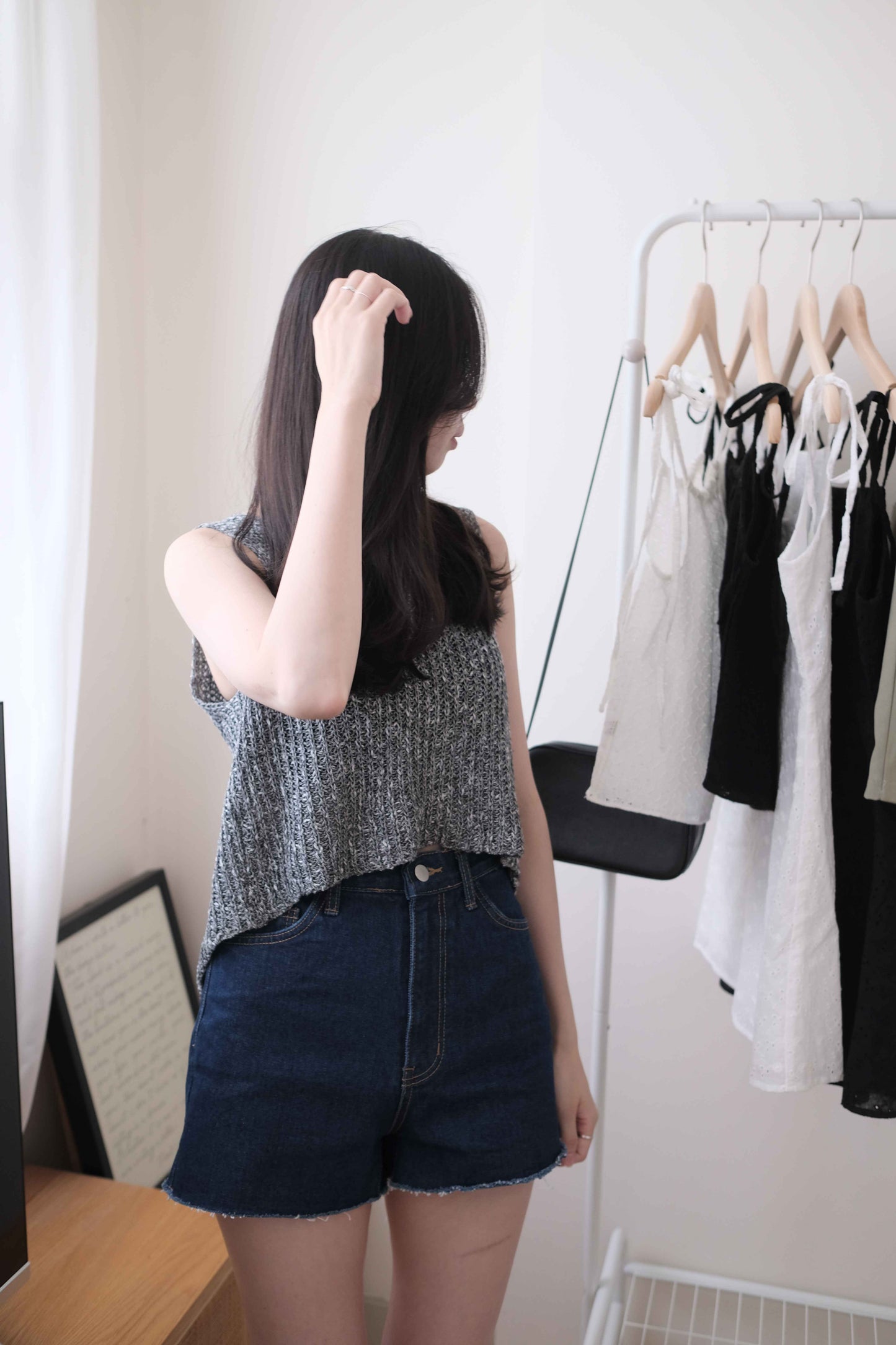 歐美女孩!後開背針織背心