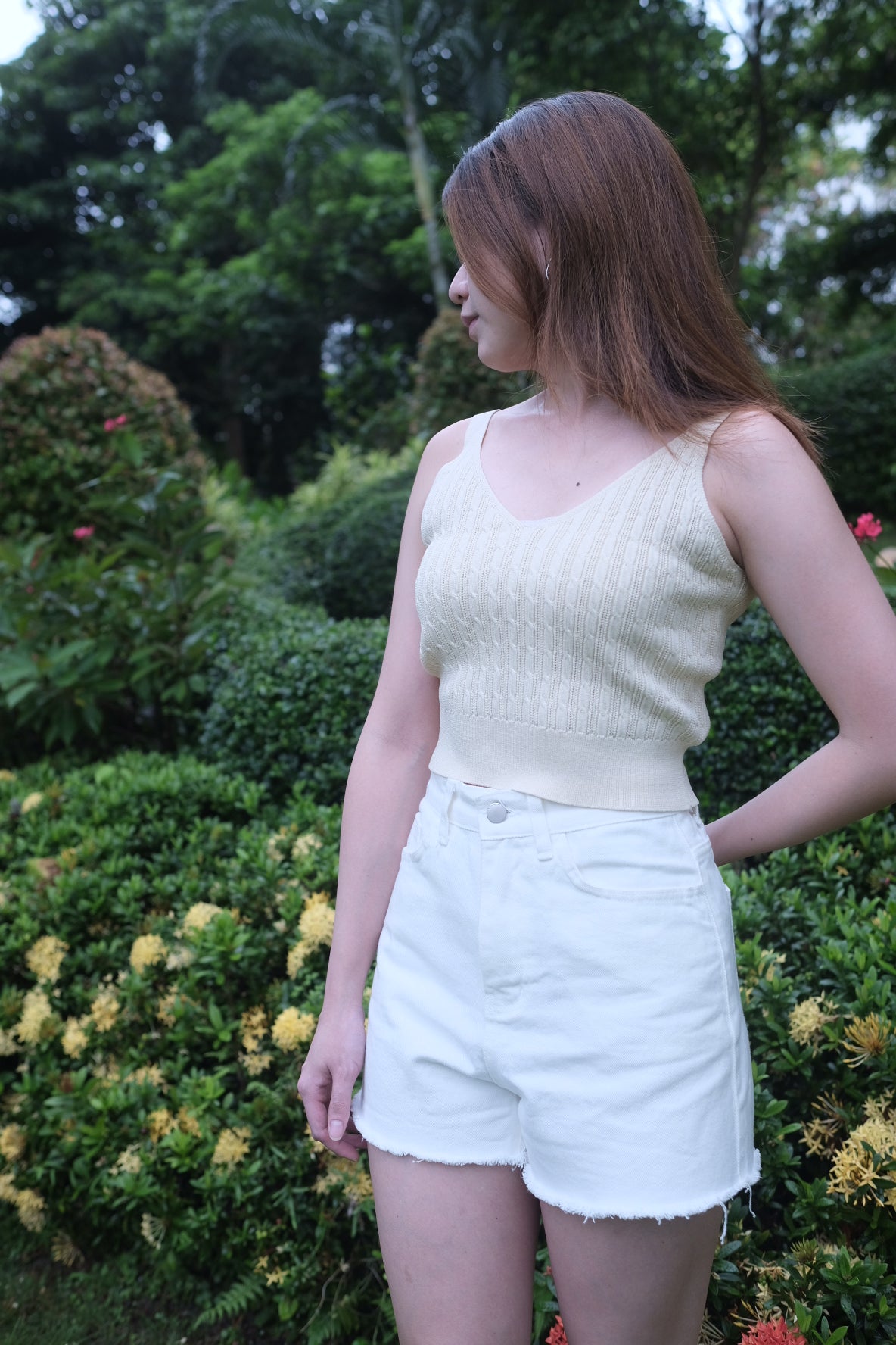 活力感up+ 針織麻花小v領背心